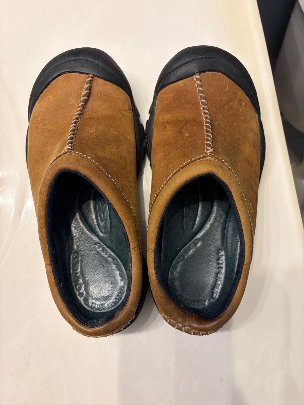 KEEN Brixen Low Waterproof Insulated Brown Leather clogs mules